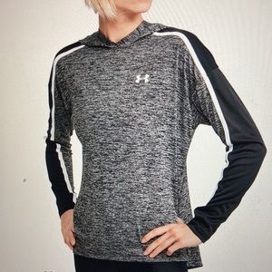 Under amour women’UA tech colorblocked hoodie top